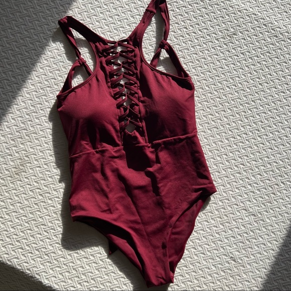 Malai Swimsuit One Piece - Picture 7 of 13